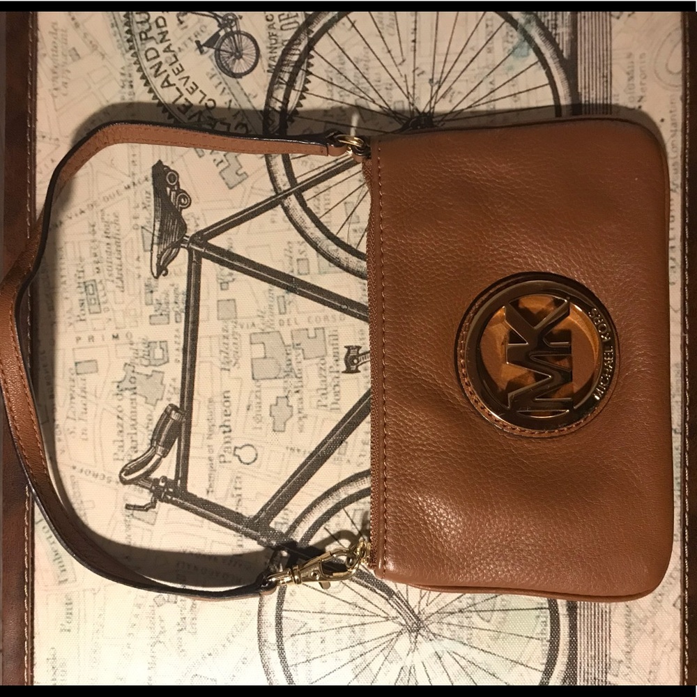 Michael Kors Wristlet
